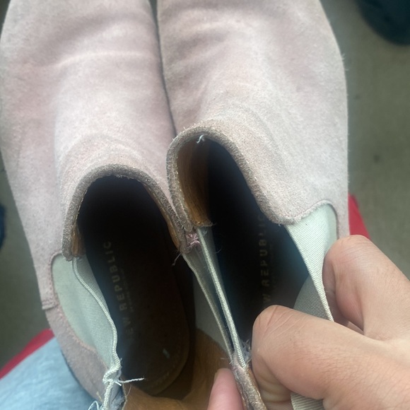 New Republic- Pink suede Chelsea boots size 9 - Picture 4 of 6